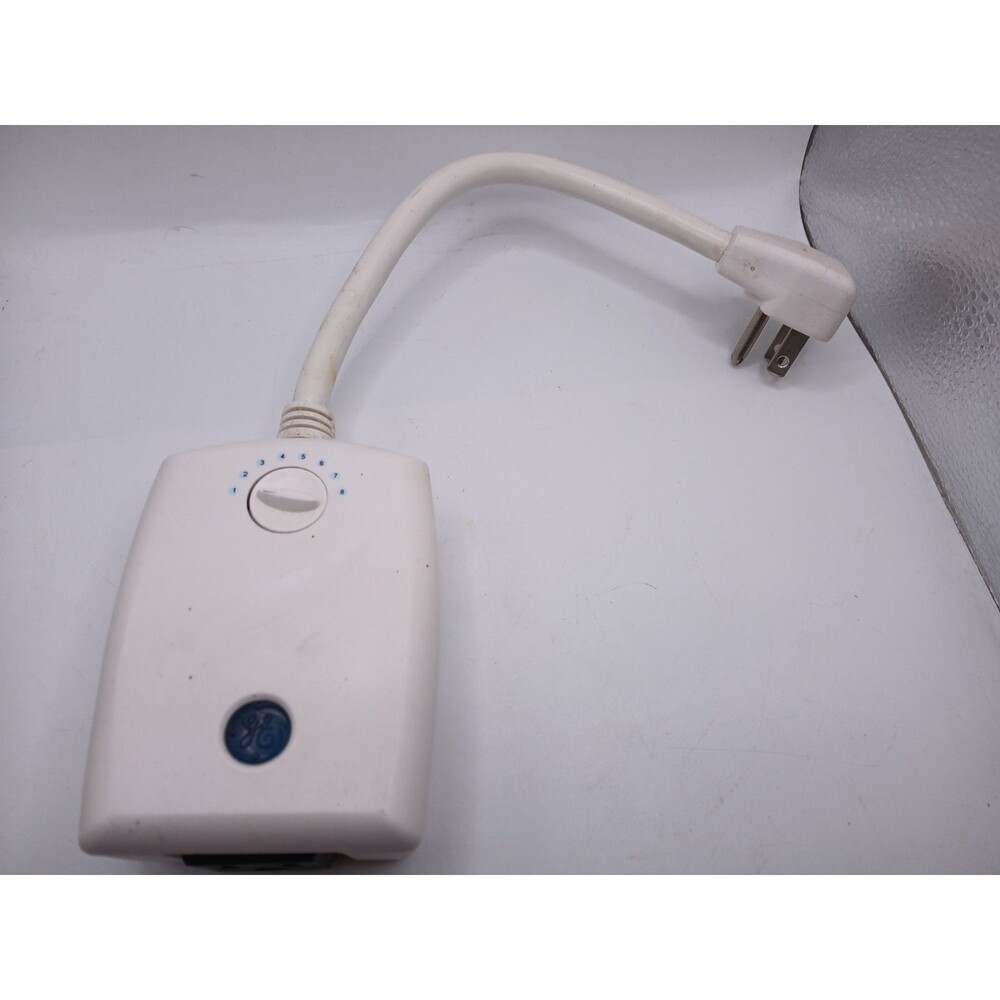 (1) GE Wireless Outdoor Outlet Receiver RFS2000K OUT White SmartZone Receiver